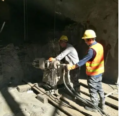 刚察水下抗分散灌浆料特点 水下不分散注浆料介绍