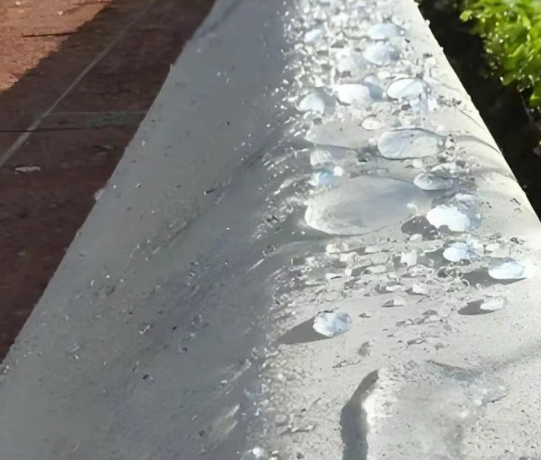 刚察硅烷浸渍涂料在混凝土保护中的应用